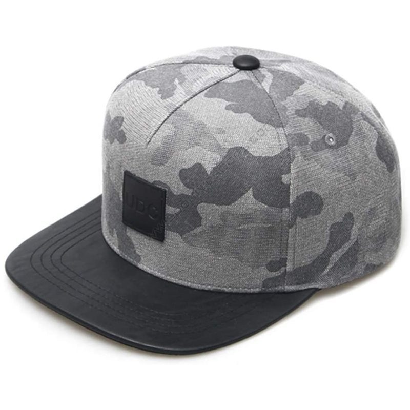 Flat Brim Snapback Cap | Adjustable Streetwear Hat